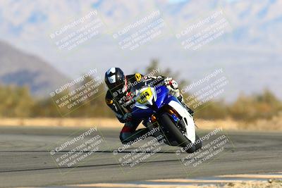 media/Jan-09-2022-SoCal Trackdays (Sun) [[2b1fec8404]]/Turn 14 (10am)/